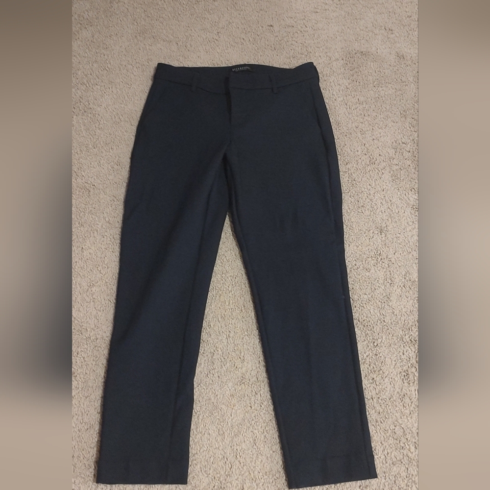 Liverpool Size 4P. Navy.